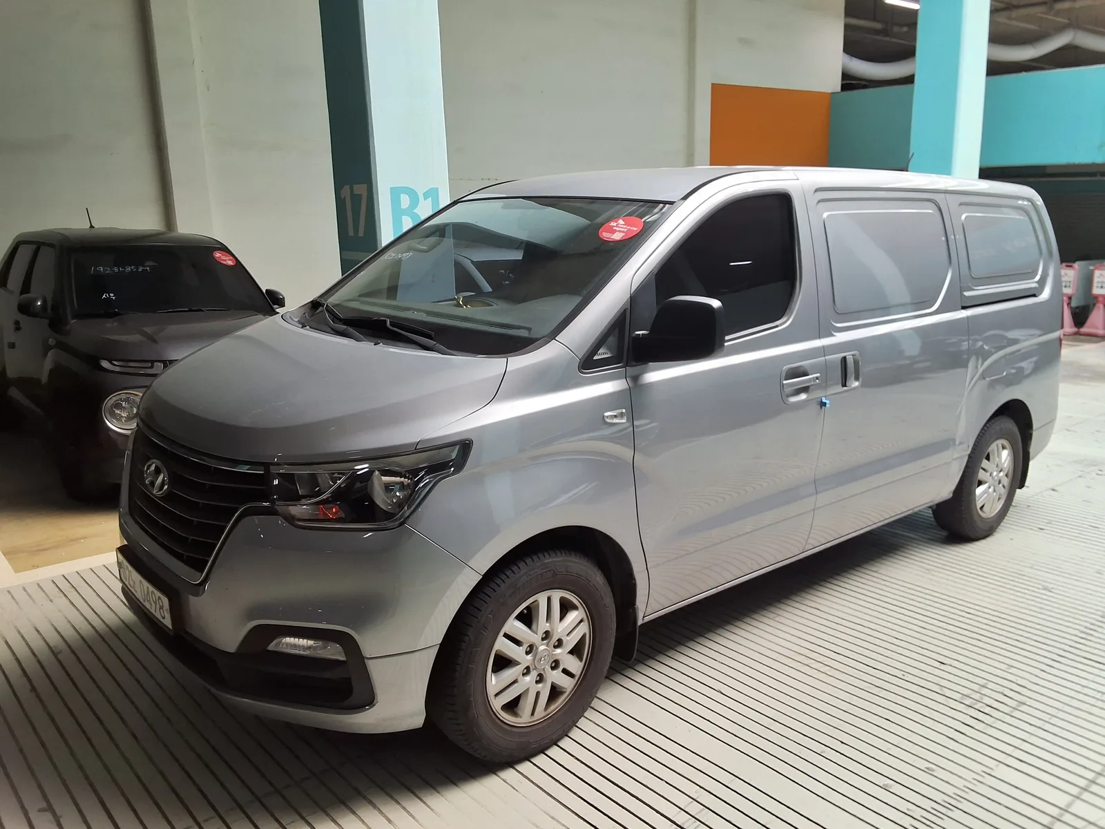 Hyundai Grand Starex