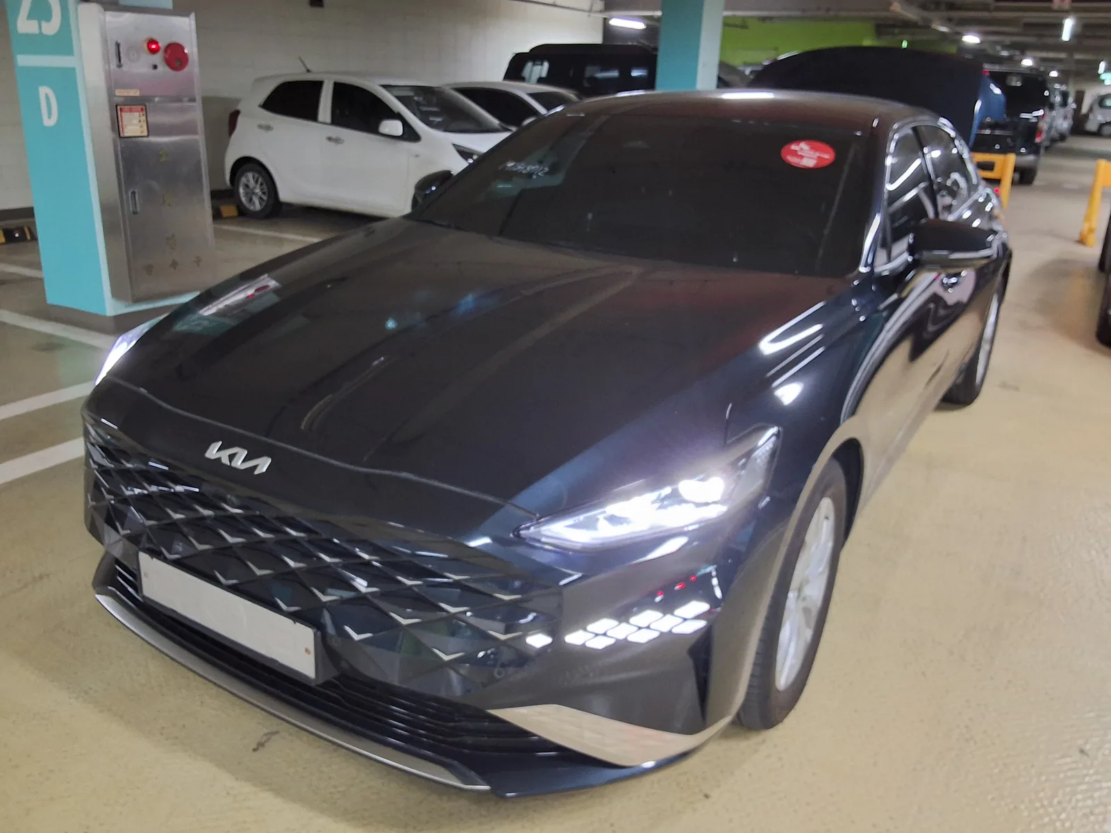 Kia K8
