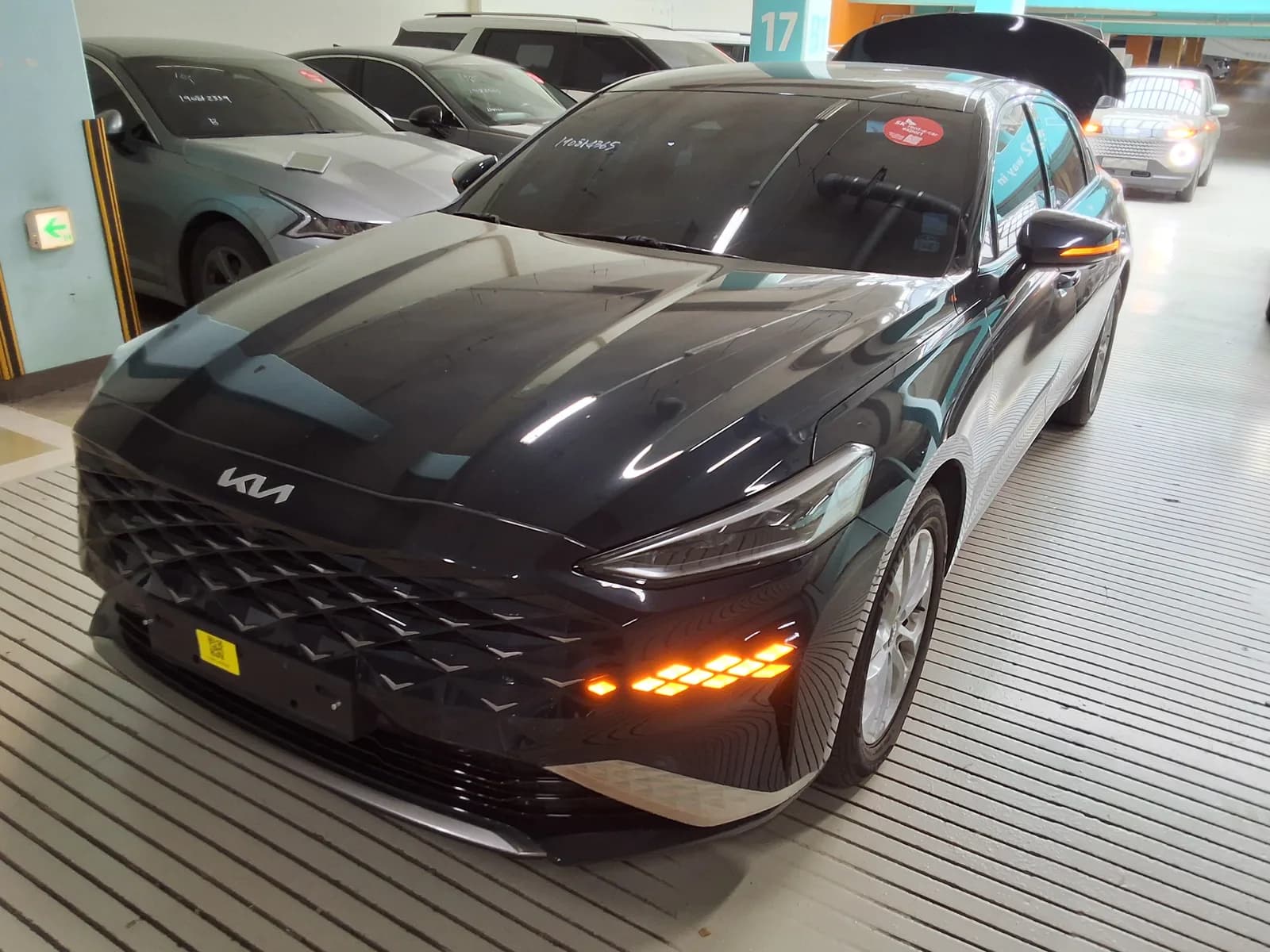 Kia K8