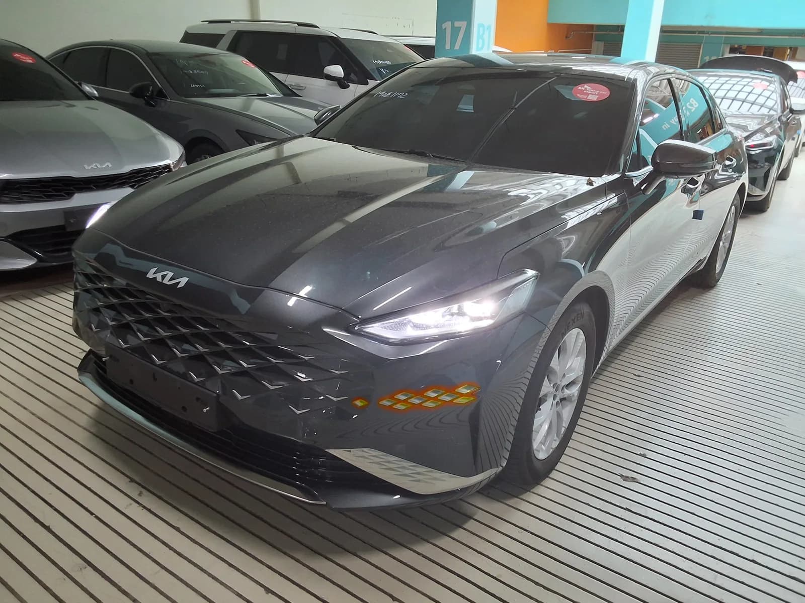 Kia K8