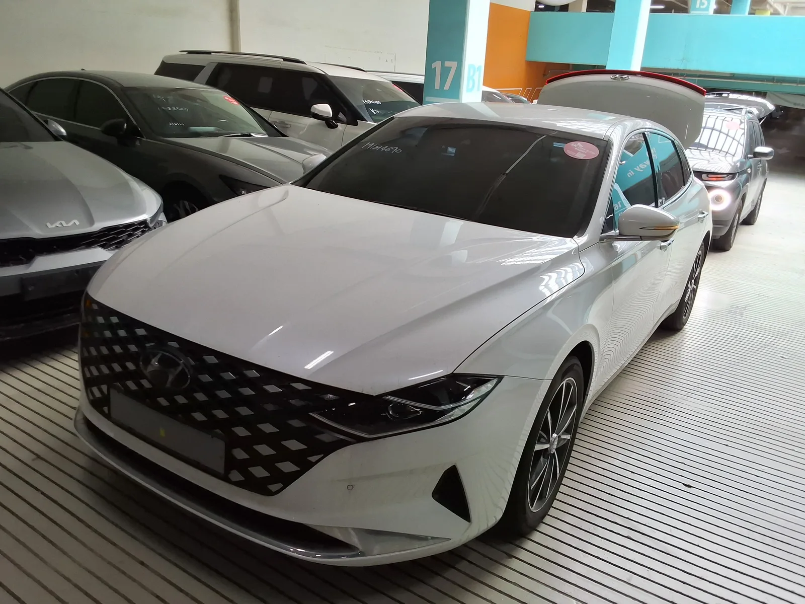 Hyundai Grandeur